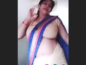 Tanvi Bhabhi's captivating performance of tango in high definition