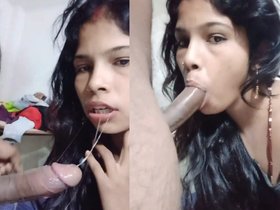 Desi bhabi sucks and swallows cum