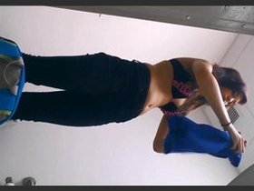 Desi women's alluring wardrobe switch results in heated conclusion