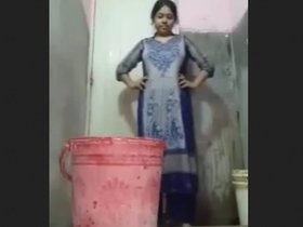 Gorgeous married woman from Bengal seeking satisfaction