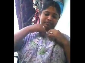 Village aunt reveals her breasts to her neighbor