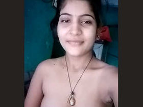 Indian sister displays her attractive vagina
