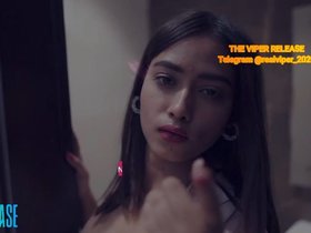 Tango performer Pink's mischievous routine with leg spread