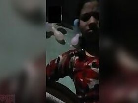 Bangladeshi Desi rustic XXX girl shows her nice tits