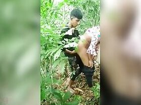 Bangladeshi college student with classmate in jungle, mms desi sex outdoors