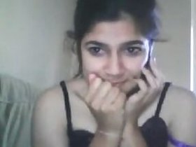 Desi Gal is live on a sex show with her boyfriend during a movie call