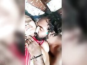 Indian girl enjoys sucking her tits and licking her pussy MMS