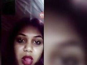 Beautiful Desi girl jerking off her young pussy on camera selfies