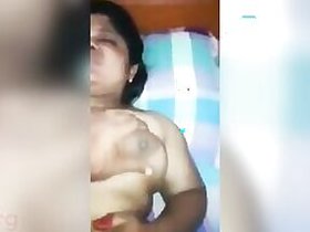 Hillbilly lovers XXX have unremarkable sex in Desi's amateur video