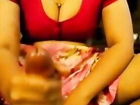 Newlywed domestic wife makes her husband cum on her big love bubbles