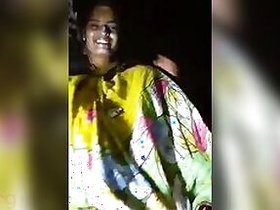 Dehati's wife shows off her cum hole in a live video link