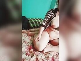 Desi the fatty has amazing xxx pears that she shows off on camera.