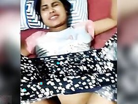 Amateur XXX video with stunning beauty, giving a blowjob to the guy