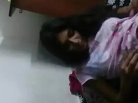 Tamil Beautiful Cousin Shows Tits and Tight Pussy with Audio in Hindi