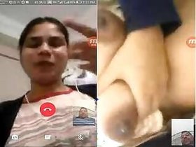 Girl Mallu Shows Tits and Pussy on Video Call