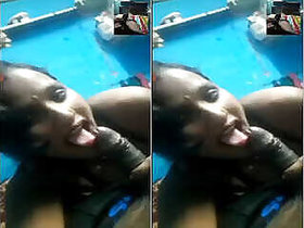 Desi Bhabhi gives a blowjob and gets rid of his cock