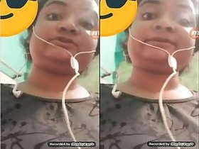 Horny Desi Indian girl shows her tits on video call