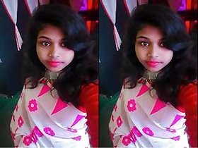 Pretty girl for the money She takes her clothes off and shows off her big tits and pussy