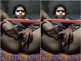 Bhabhi shows her big tits and jerks off with her fingers