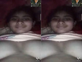 Desi Indian Girl Shows Her Boobs And Pussy On Facebook